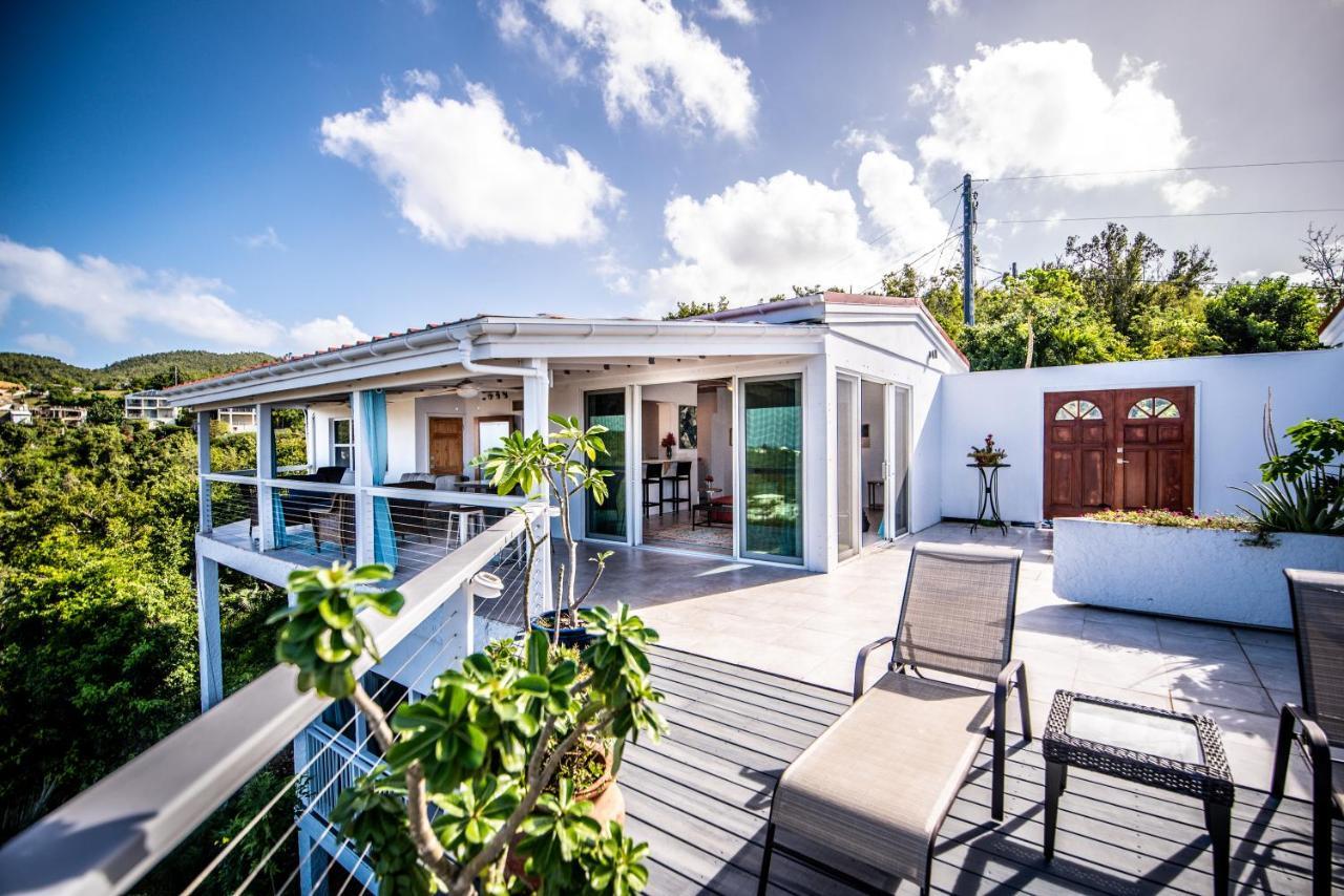 Fantastic Penthouse At Sunset Serenade Suites Cruz Bay ภายนอก รูปภาพ